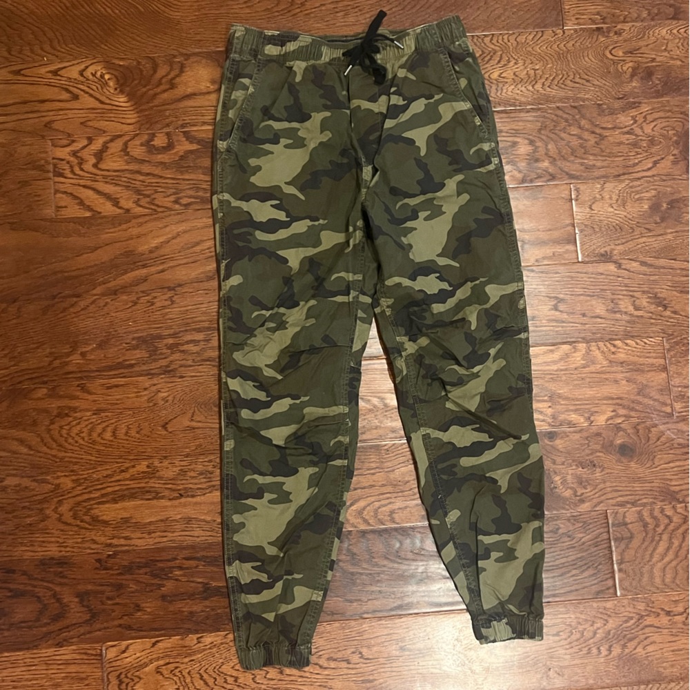 AE Flex Khaki Jogger men’s size xs